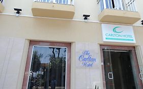 Carlton Hotel